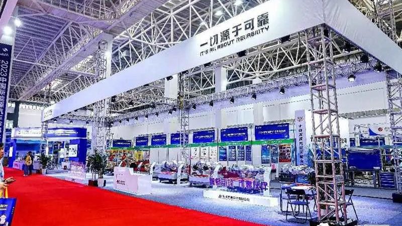 广州汽车空气滤清器批发报价解析：如何选择与维护**